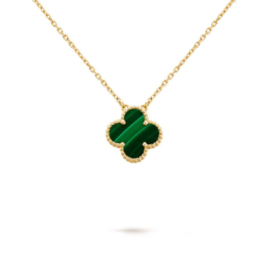 VCA 1 motif necklace