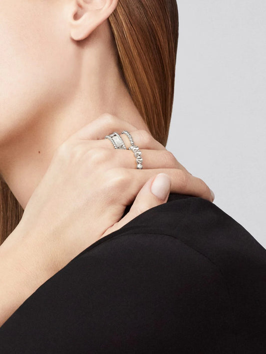 VCA signature ring
