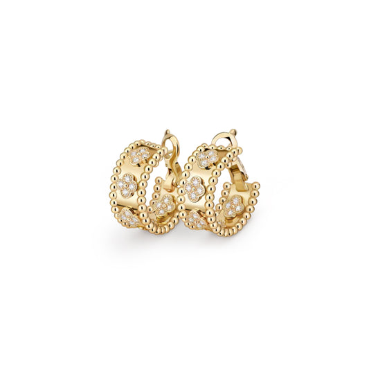 VCA Perlée clovers earrings