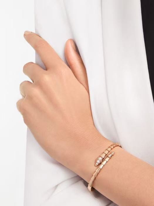 Bvlgari serpenti viper bracelet