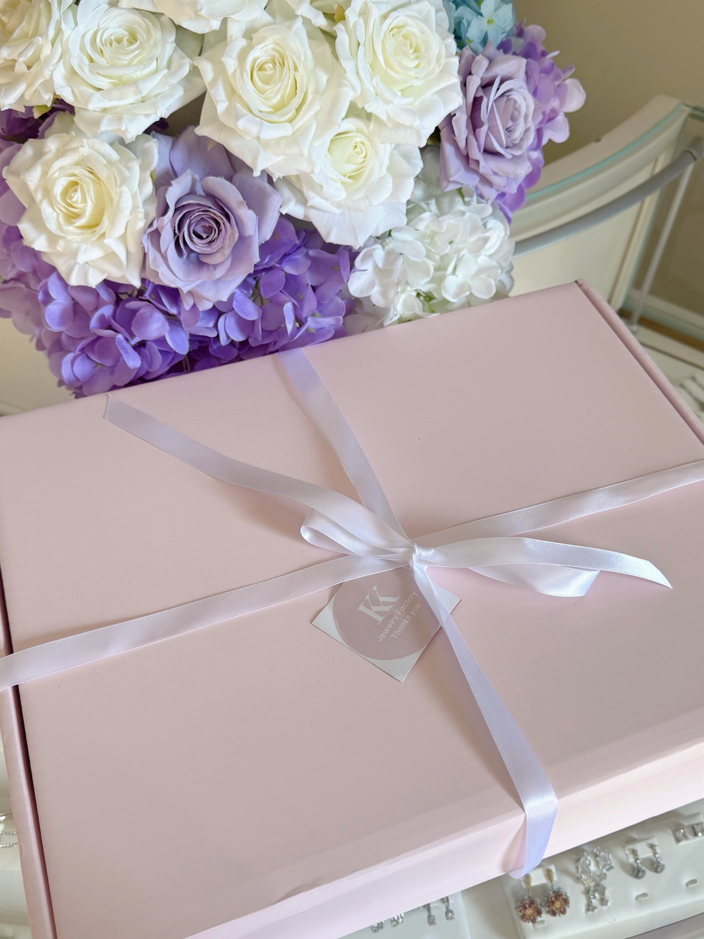 Jewelry gift box