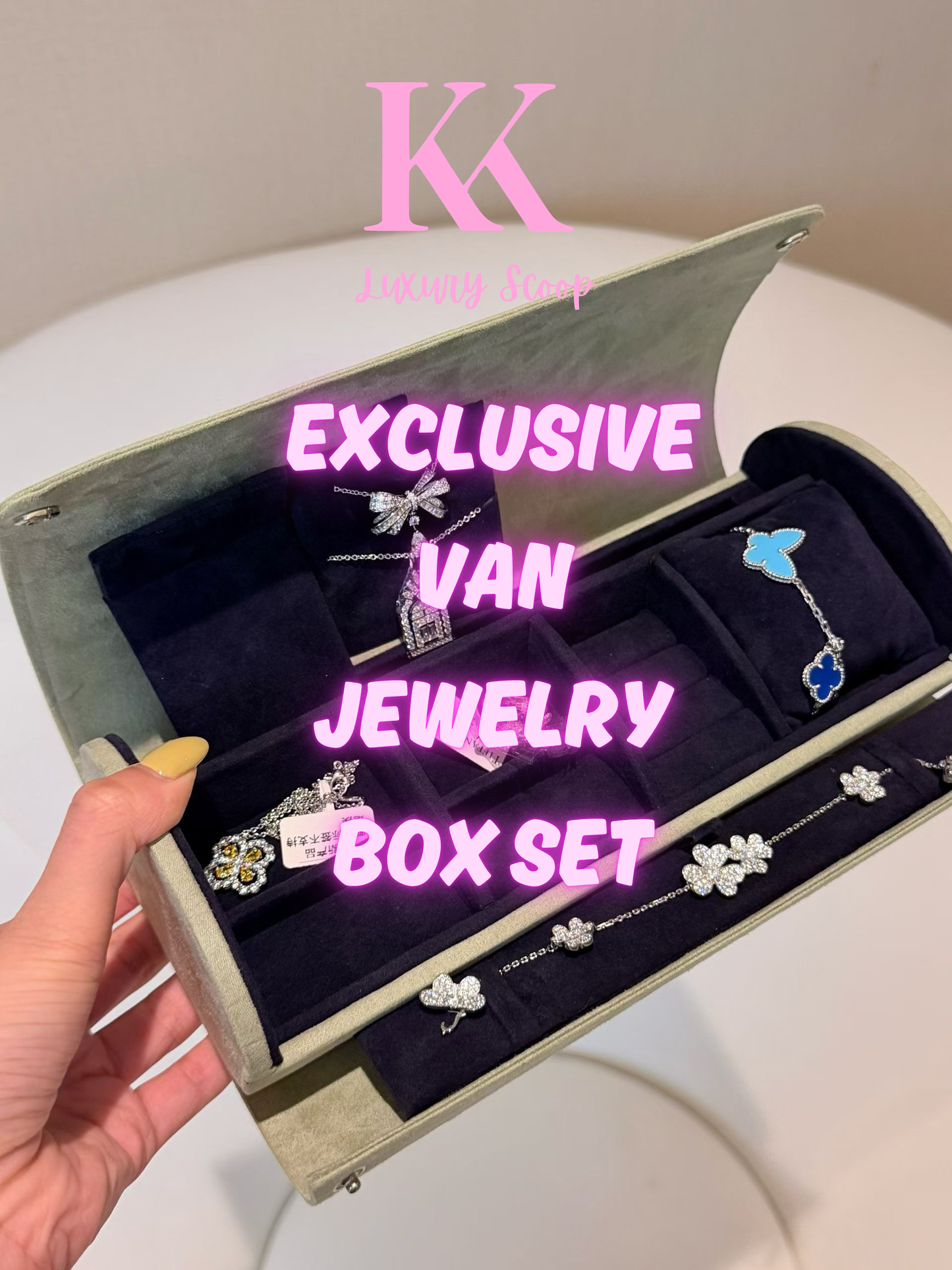 Exclusive Van Jewelry Box Set